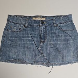 Hollister Jean Skirt.. Cute For Summer SZ 5